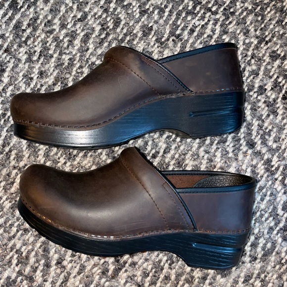 Dansko professional clogs- brown 39 - Picture 3 of 6